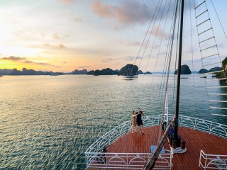 Amazing Vietnam 14 Days 13 Nights Family Luxury Private Package Tour