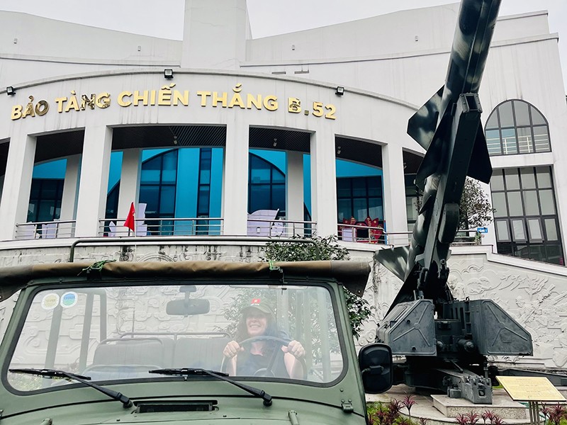 Hanoi City Jeep Tour Half-day: Food, Culture & Fun (4 hours)