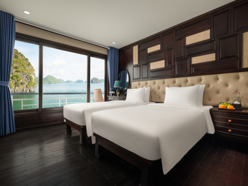 Amanda Pearl Ha Long