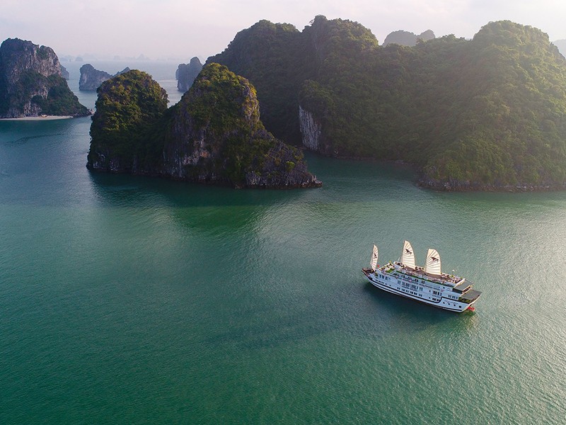 The Best of Vietnam & Laos 14 Days 13 Nights Private Package Tour