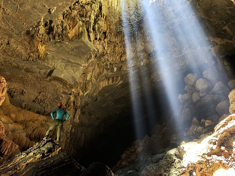 Exploring Paradise Cave 1 Day - Private tour - 25% off