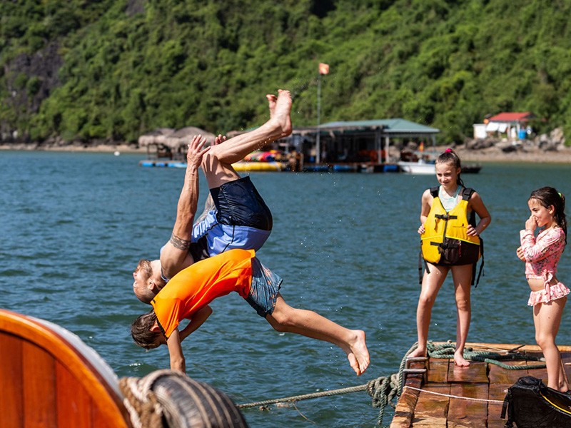 Vietnam Family Package Holiday 10 Days - Private tour - 30% off
